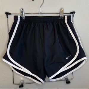 Women’s Nike Dri-Fit Tempo Running Shorts XS